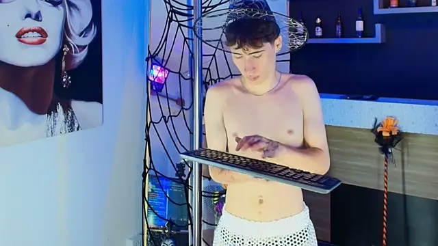  DantFox  online show from 10.30.25