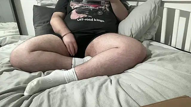 Snapshot of British_28 chatting on 02.18.26 British 28 online show from 02.18.26