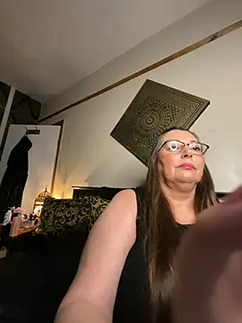 Snapshot of BuxomKitty_BBW chatting on 03.05.26 BuxomKitty BBW online show from 03.05.26