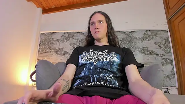 Snapshot of Abyss_King chatting on 10.10.25 Abyss King online show from 10.10.25