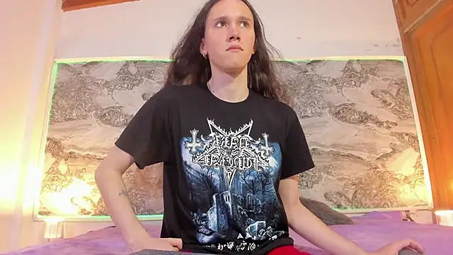 Snapshot of Abyss_King chatting on 10.30.25 Abyss King online show from 10.30.25