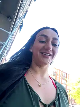 Snapshot of Ninabigtitied chatting on 09.25.25 Ninabigtitied online show from 09.25.25