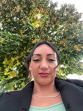 Snapshot of Ninabigtitied chatting on 10.08.25 Ninabigtitied online show from 10.08.25