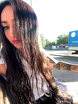 Snapshot of Ninabigtitied chatting on 10.12.25 Ninabigtitied online show from 10.12.25