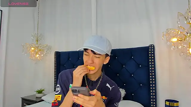 Snapshot of AerumChae chatting on 02.20.26 AerumChae online show from 02.20.26