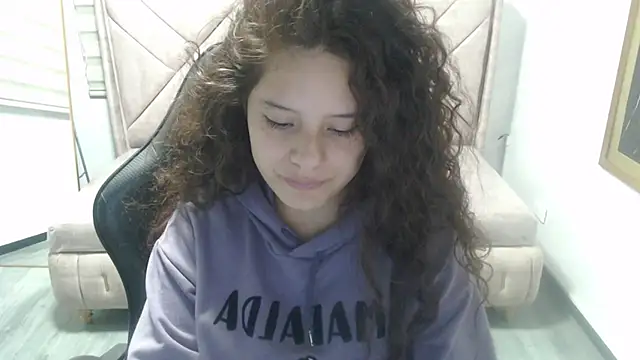 Velvet Moon V online show from 02.19.26