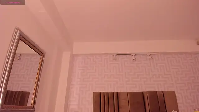 Snapshot of naishaa_ chatting on 02.16.26 naishaa online show from 02.16.26