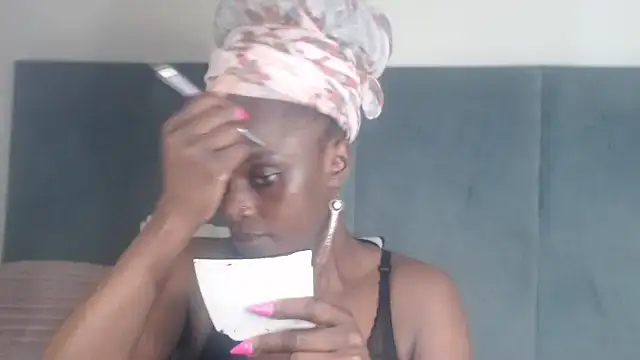 Jah-Queen online show from 10.19.25