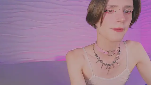 madi snow online show from 11.14.25