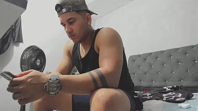 evan hardy online show from 11.05.25