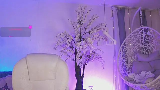 JadeSummerr online show from 02.04.26