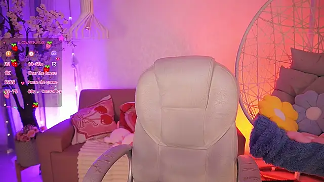 Snapshot of JadeSummerr chatting on 05.28.26 JadeSummerr online show from 05.28.26