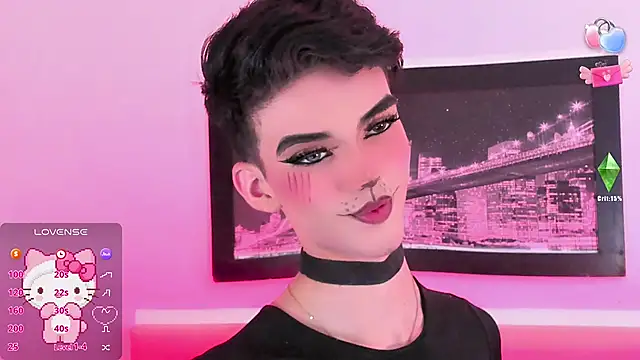 Snapshot of Baby_FenixTS chatting on 10.06.25 Baby FenixTS online show from 10.06.25