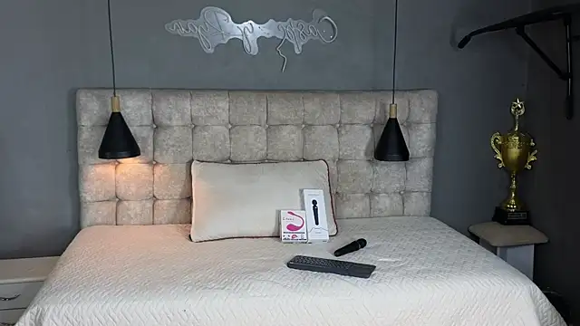 Horny nick18 online show from 11.08.25