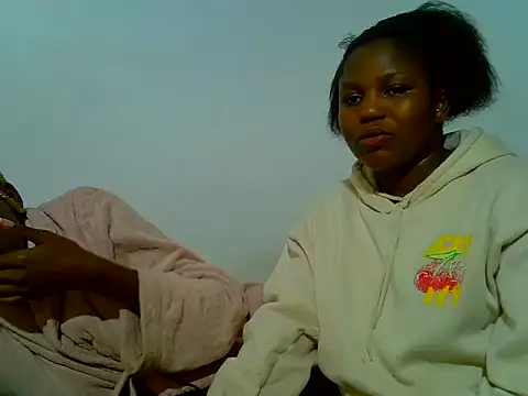 SweetHoney21  online show from 05.22.26