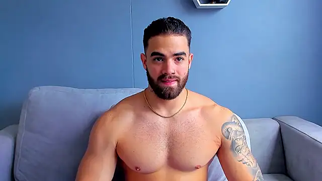 Snapshot of Paul_Phoenix chatting on 10.03.25 Paul Phoenix online show from 10.03.25