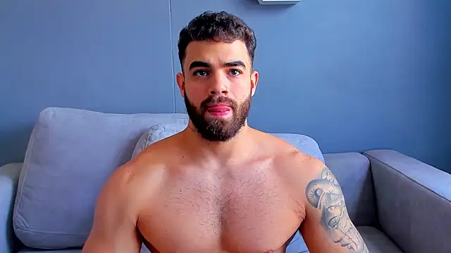 Snapshot of Paul_Phoenix chatting on 10.06.25 Paul Phoenix online show from 10.06.25