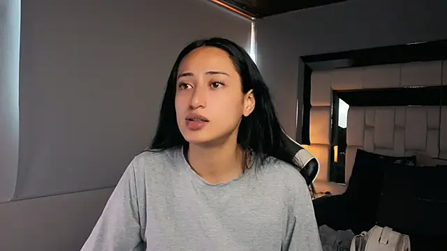 Adhara7 online show from 04.08.26