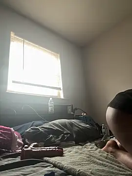 PrettyBabriexox online show from 12.19.25