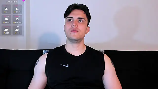 Snapshot of jasonxd9898 chatting on 09.27.25 jasonxd9898 online show from 09.27.25