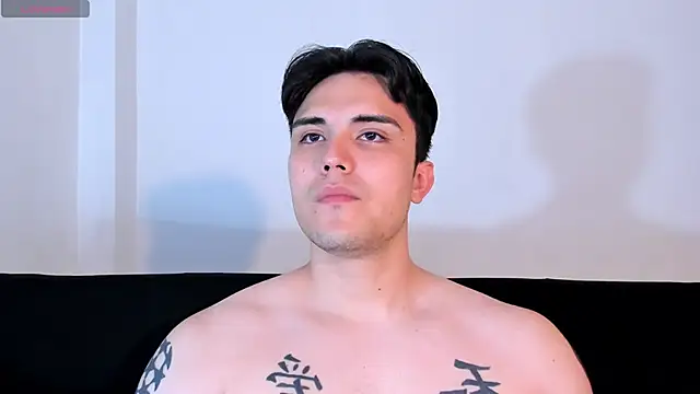 Snapshot of jasonxd9898 chatting on 10.09.25 jasonxd9898 online show from 10.09.25