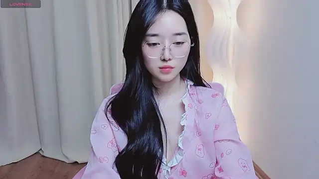 Miu-999 online show from 04.11.26