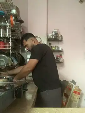 Snapshot of amitsharma7868 chatting on 02.13.26 amitsharma7868 online show from 02.13.26