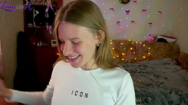 Luntryy online show from 04.15.26