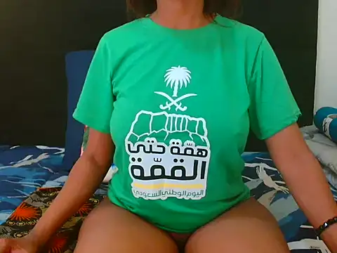 Snapshot of CreamySexyPussy chatting on 09.21.25 CreamySexyPussy online show from 09.21.25