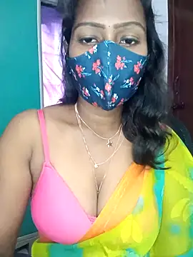 Snapshot of Tamil_kavinila chatting on 11.07.25 Tamil kavinila online show from 11.07.25