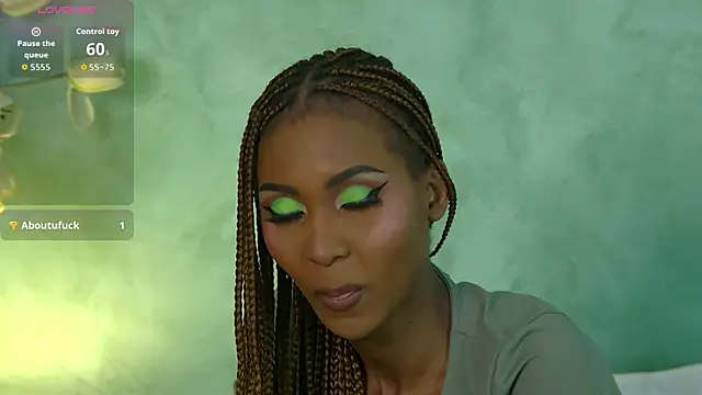 Izzie Sugar online show from 10.30.25