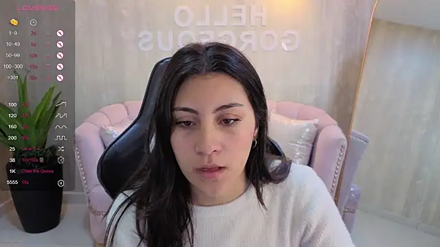 Snapshot of Zoe_Blaze_A chatting on 10.14.25 Zoe Blaze A online show from 10.14.25