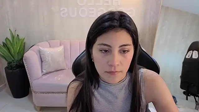 Snapshot of Zoe_Blaze_A chatting on 10.28.25 Zoe Blaze A online show from 10.28.25