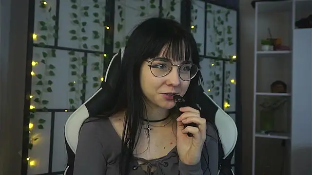 BereniceBattersby online show from 10.06.25