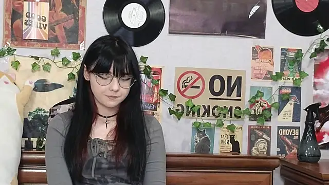 BereniceBattersby online show from 11.03.25