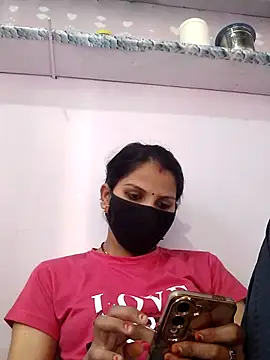 poojam93 online show from 11.01.25