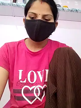 Snapshot of poojam93 chatting on 11.22.25 poojam93 online show from 11.22.25