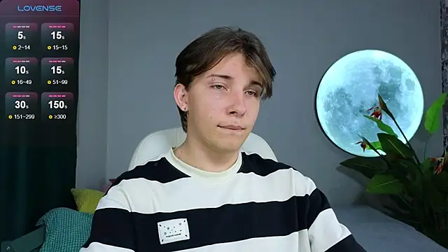 Snapshot of Robby_Manson chatting on 10.02.25 Robby Manson online show from 10.02.25