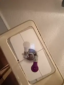 Snapshot of sarahkat86 chatting on 09.15.25 sarahkat86 online show from 09.15.25