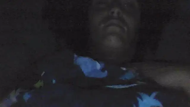 Snapshot of sarahkat86 chatting on 10.19.25 sarahkat86 online show from 10.19.25