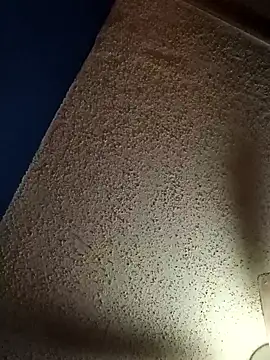 Snapshot of sarahkat86 chatting on 10.23.25 sarahkat86 online show from 10.23.25