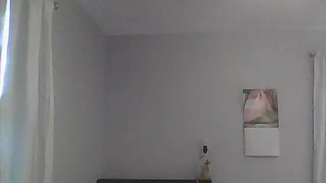 sarahkat86 online show from 04.12.26