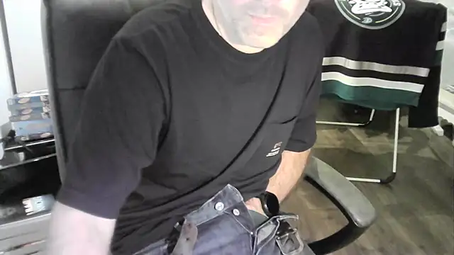 Chrisprngr online show from 10.12.25