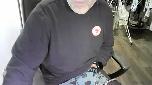 Chrisprngr online show from 03.05.26