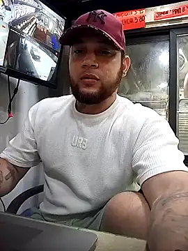 Catire10  online show from 10.13.25