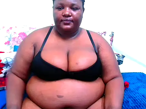 Snapshot of ChubbyBoobsxxx chatting on 10.08.25 ChubbyBoobsxxx online show from 10.08.25
