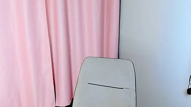 yoi mika online show from 10.04.25