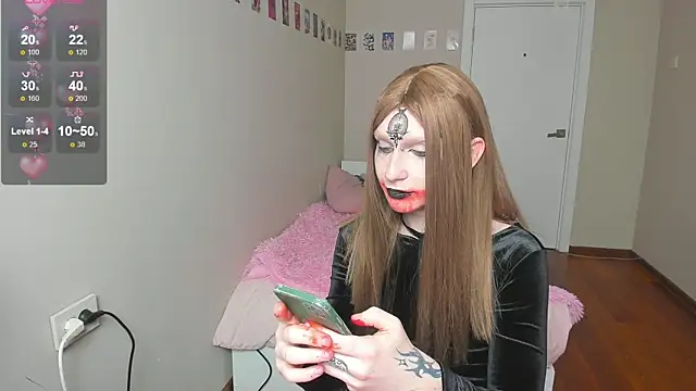 yoi mika online show from 10.31.25