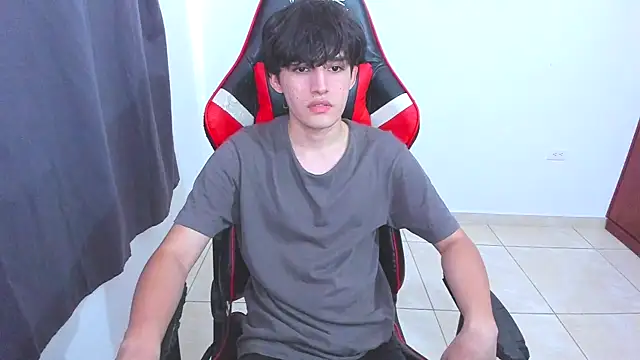 Snapshot of eren_188 chatting on 09.27.25 eren 188 online show from 09.27.25