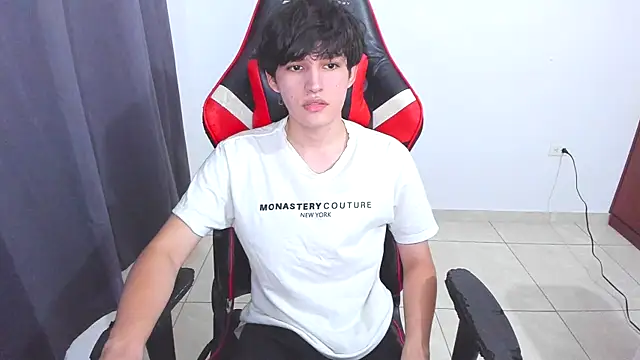 Snapshot of eren_188 chatting on 10.08.25 eren 188 online show from 10.08.25